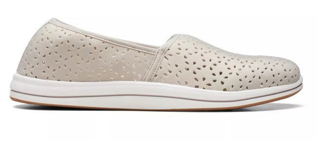 Clarks-Women's-Breeze Emily-(26171369, Taupe)-(26171360, Navy)-(26171370, Black)-(26177512, Cherry)-(26171368, White)-S23,S24